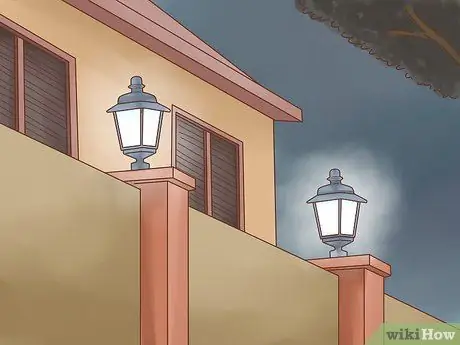 Разберитесь со взломщиком, ворвавшимся в ваш дом Шаг 3