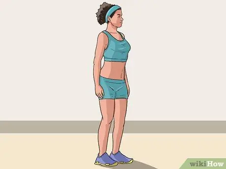 Выполняйте растяжку передних бедер стоя, шаг 9