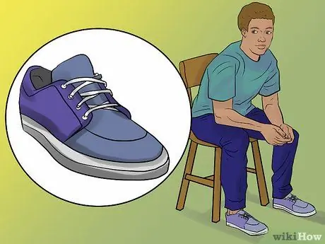 Носите кроссовки вне спортзала Шаг 12