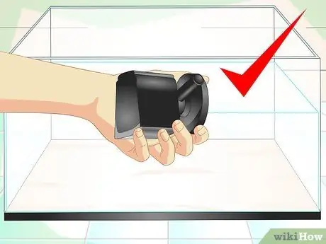 Держите воду в аквариуме чистой, шаг 4