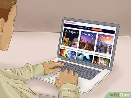 Посетите туристическое шоу Шаг 4