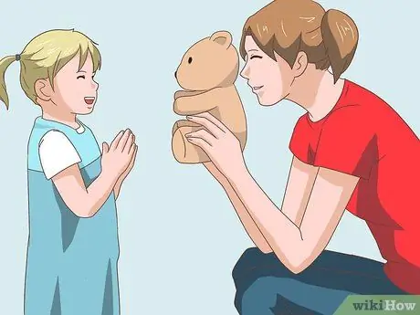 Подойти к застенчивому малышу Шаг 5