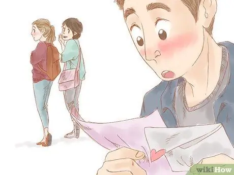 Скажите парню, что он вам нравится Шаг 13