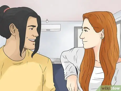 Застенчивый парень признает, что ты ему нравишься, шаг 3