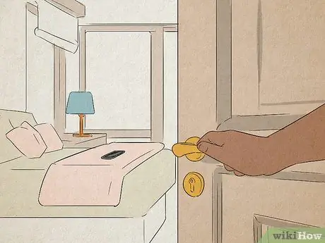 Сопротивляйтесь желанию написать сообщение о своей любви, шаг 2