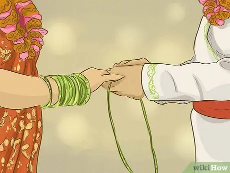 Убедите родителей позволить вам выйти замуж по любви Шаг 12