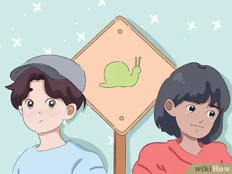 Поговорите с девушкой, которая вам нравится, если у нее есть парень Шаг 15