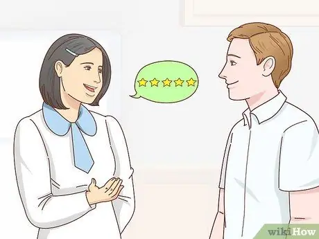 Как узнать, влюблена ли в вас девушка Шаг 10