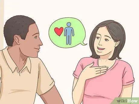 Как узнать, влюблена ли в вас девушка Шаг 14