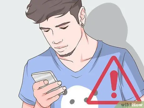 Скажите девушке, что она вам нравится, с помощью SMS. Шаг 12