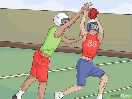 Получите право попасть в NFL Step 9