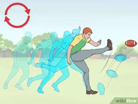 Ударьте по футболу Шаг 7