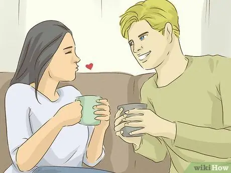 Улучшение отношений с помощью случайных актов близости Шаг 12