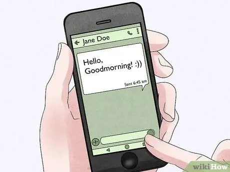 Намеки на то, что кто-то влюблен в вас Шаг 2