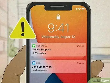 Сообщите, что ваш парень что-то скрывает на своем телефоне Шаг 4