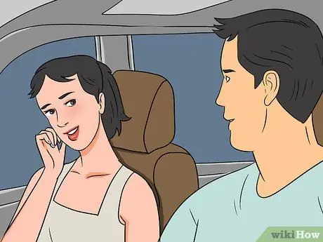 Подсказка для поцелуя от парня Шаг 9