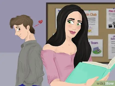 Покажи парню, что он тебе нравится Шаг 9