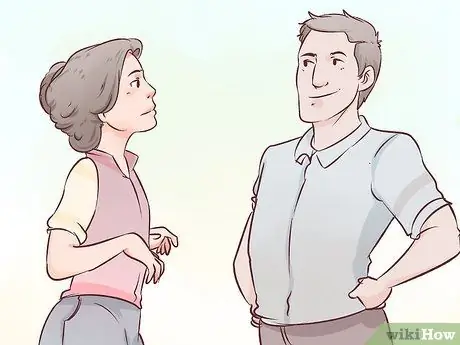 Добейтесь того, чтобы вы понравились девушке, когда она не интересуется отношениями Шаг 6