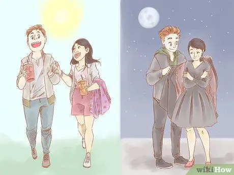 Как определить, нравится ли вы парню больше, чем друзья Шаг 12