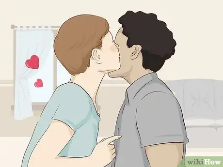 Уход за расстроенным парнем Шаг 6