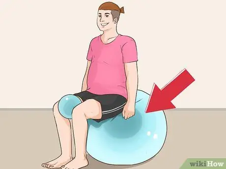 Выполните упражнение сидя-стоя, шаг 5