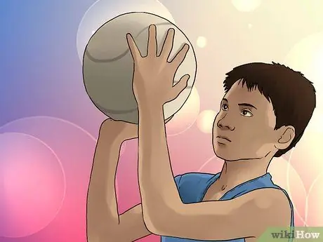 Играть в бейскетбол Шаг 10