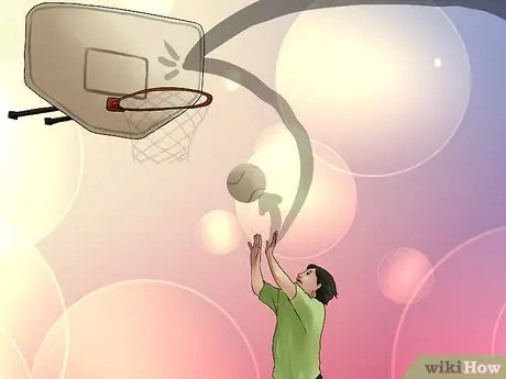 Играть в бейскетбол Шаг 15