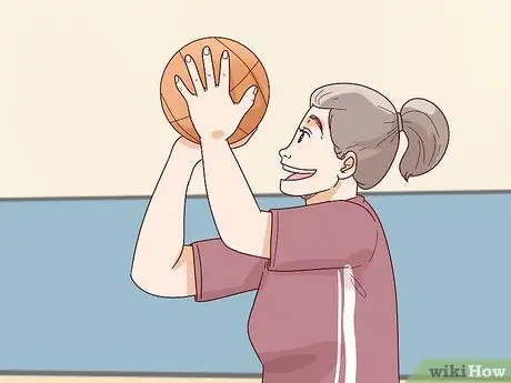 Играть в маленький форвард, шаг 1