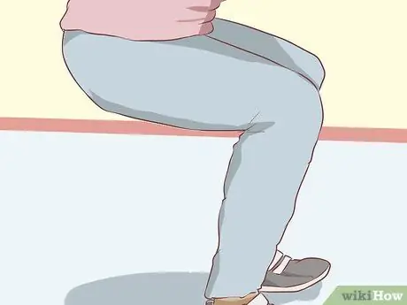 Совершить прыжок в паркуре, шаг 11