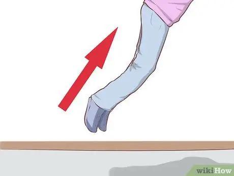 Совершить прыжок в паркуре, шаг 5