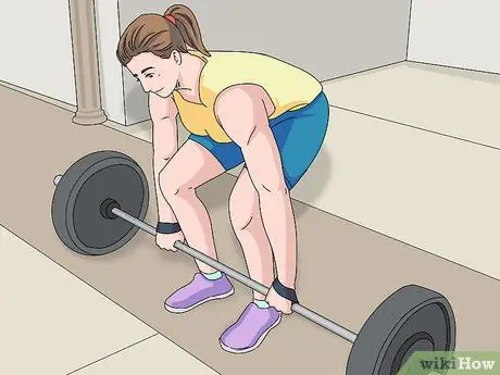 Используйте ремни для становой тяги Шаг 9