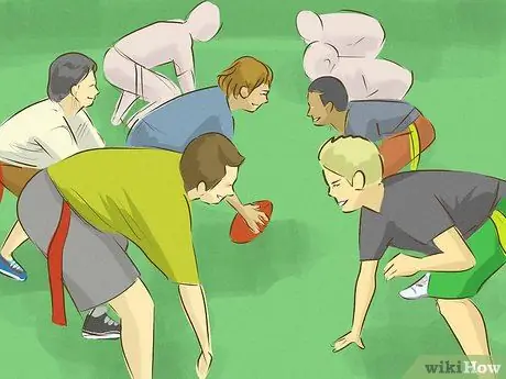 Играть в Flag Football Step 11