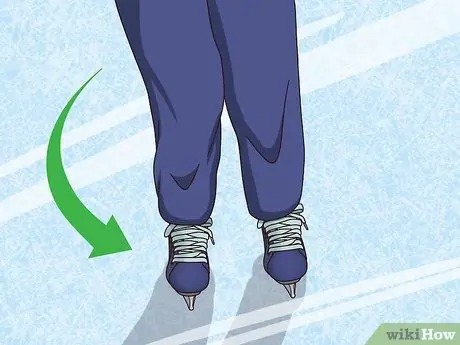 Хоккейные коньки Шаг 9