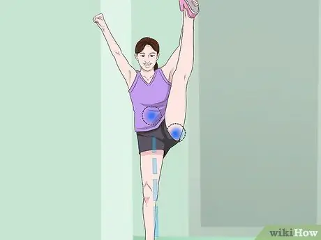 Выполняйте растяжку пяток, шаг 9