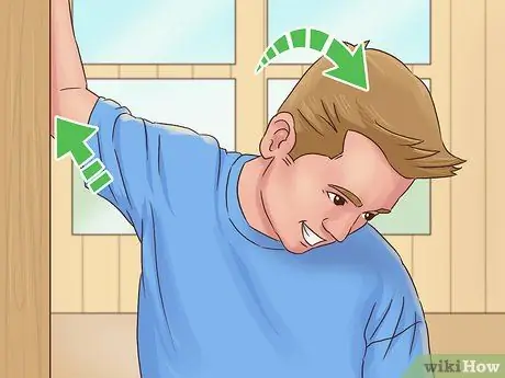 Растяжка ромбовидная, шаг 1