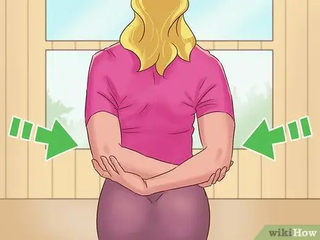 Растяжка ромбовидных мышц Шаг 11