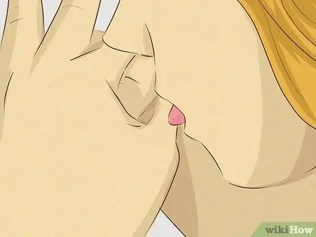 Практика поцелуев, шаг 4