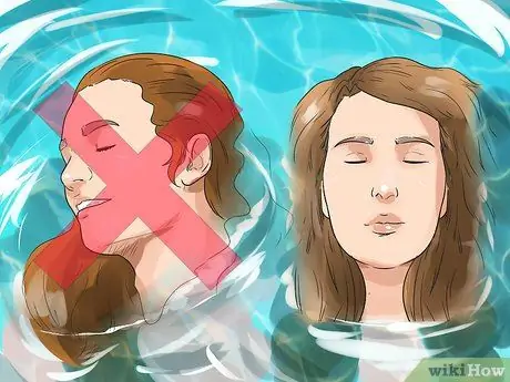 Плавайте на спине Шаг 8