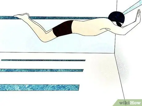 Сделайте открытый поворот в плавании, шаг 3