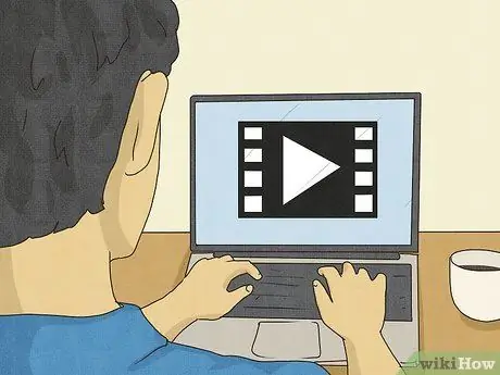 Поцелуй девушку в кино, шаг 1