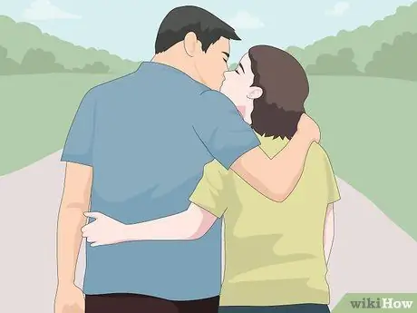 Поцелуй девушку, которую она никогда не забудет, шаг 3