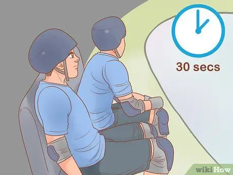 Сыграть в Roller Derby, шаг 18