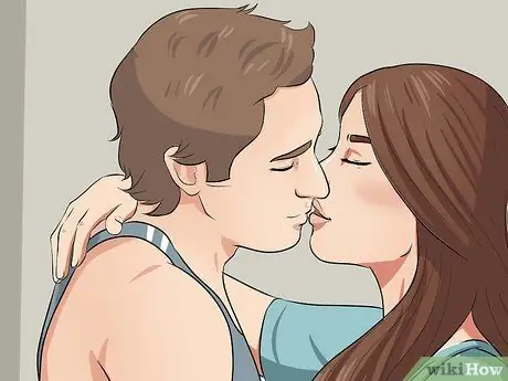 Чувственный поцелуй, шаг 6