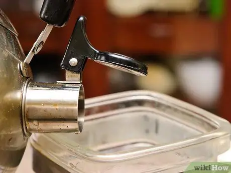 Приготовить капустный сок, шаг 2