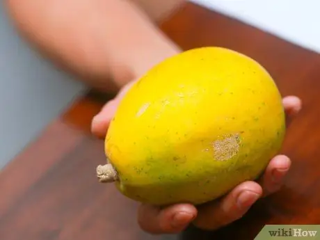 Купите спелую папайю Шаг 1