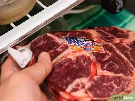 Приготовить стейк из чака Шаг 15