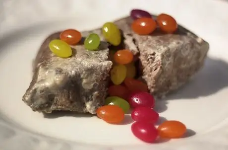 MIlk_steak_with_jelly_beans_373