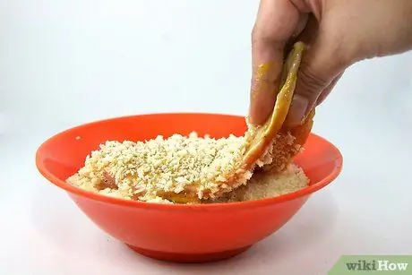 Приготовить жареную курицу шаг 5