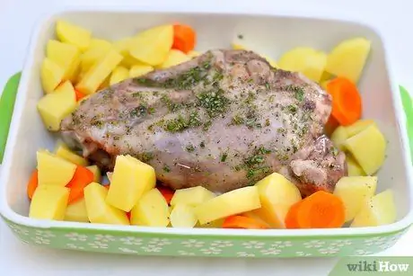 Приготовить жаркое из баранины, шаг 4