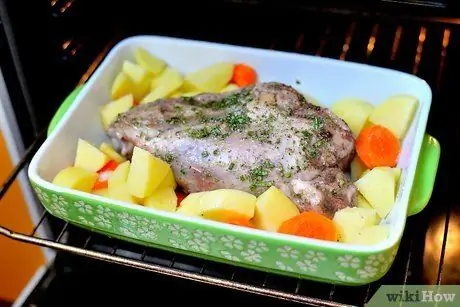 Приготовить жаркое из баранины, шаг 5